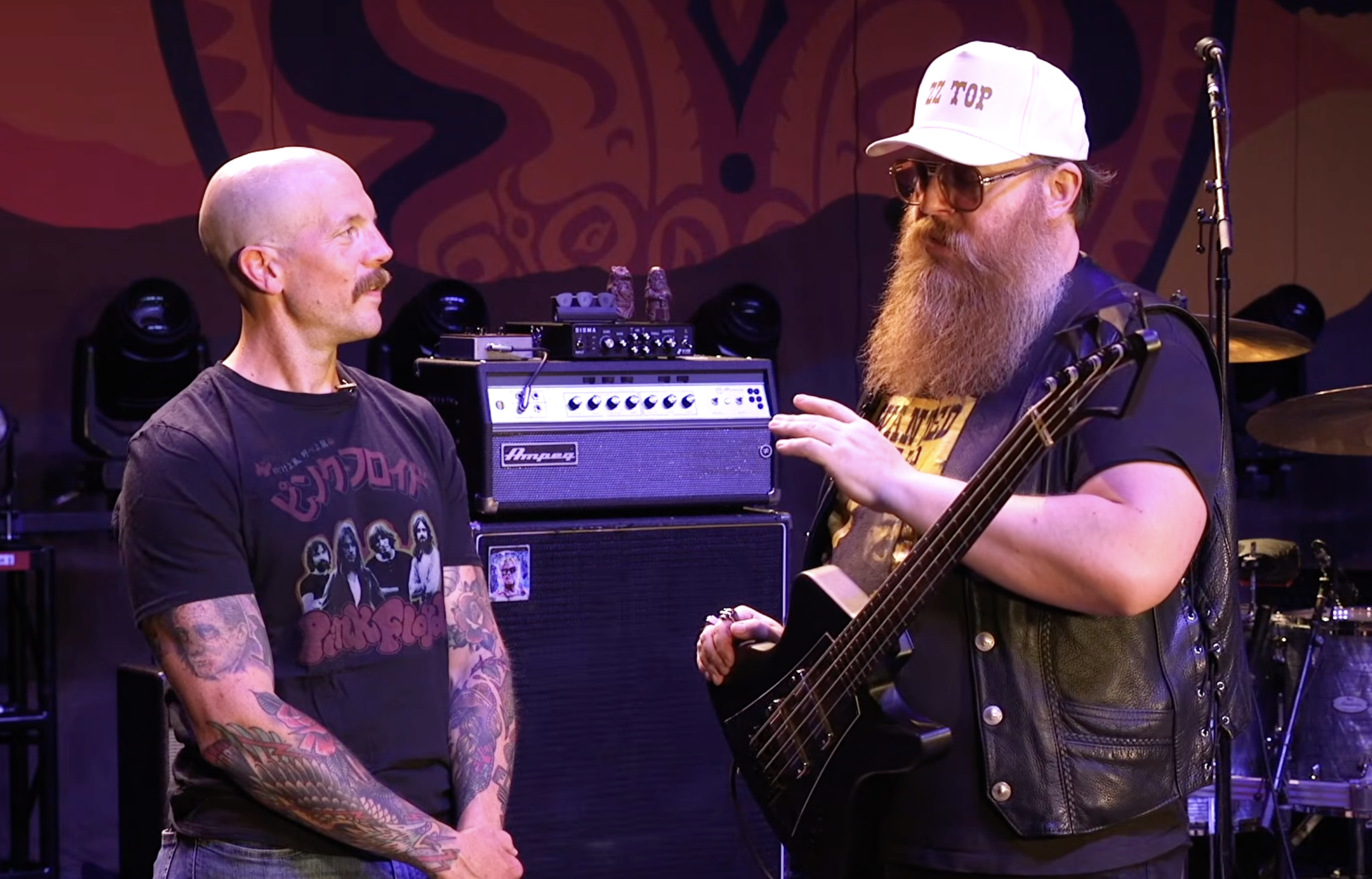 Watch: Gov’t Mule’s Warren Haynes and Kevin Scott Take Part in Rig Rundown